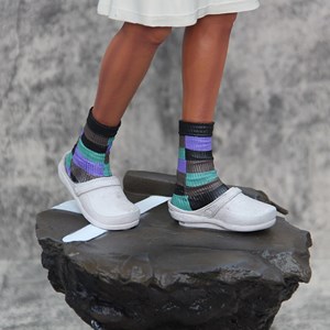 اسباب بازی اکشن فیگور جوکر ایستاده با لباس پرستاری Joker Action Figure _اسباب بازی اکشن فیگور